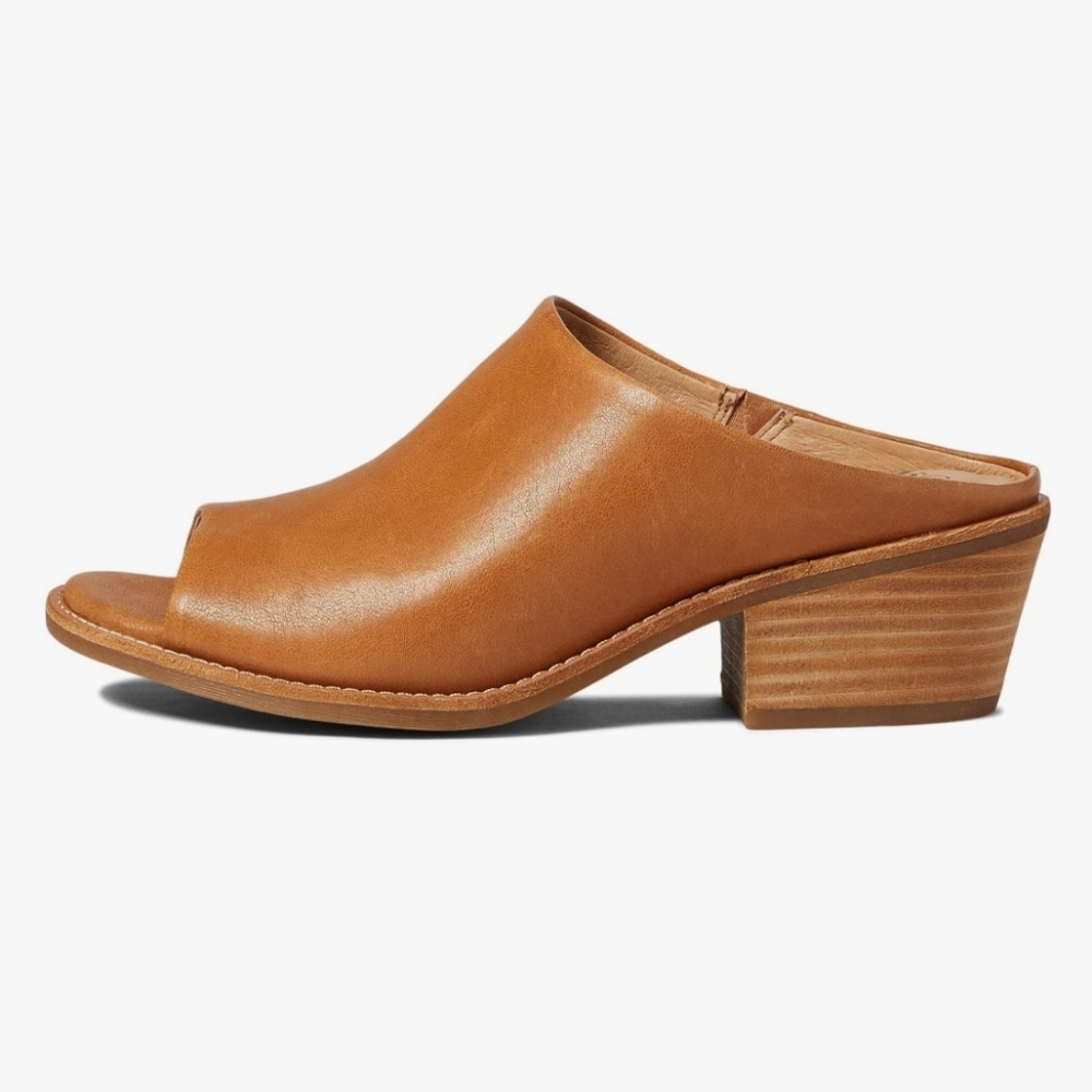 Sofft Aneesa Tan Leather Slip-On Shoes Sz 10M